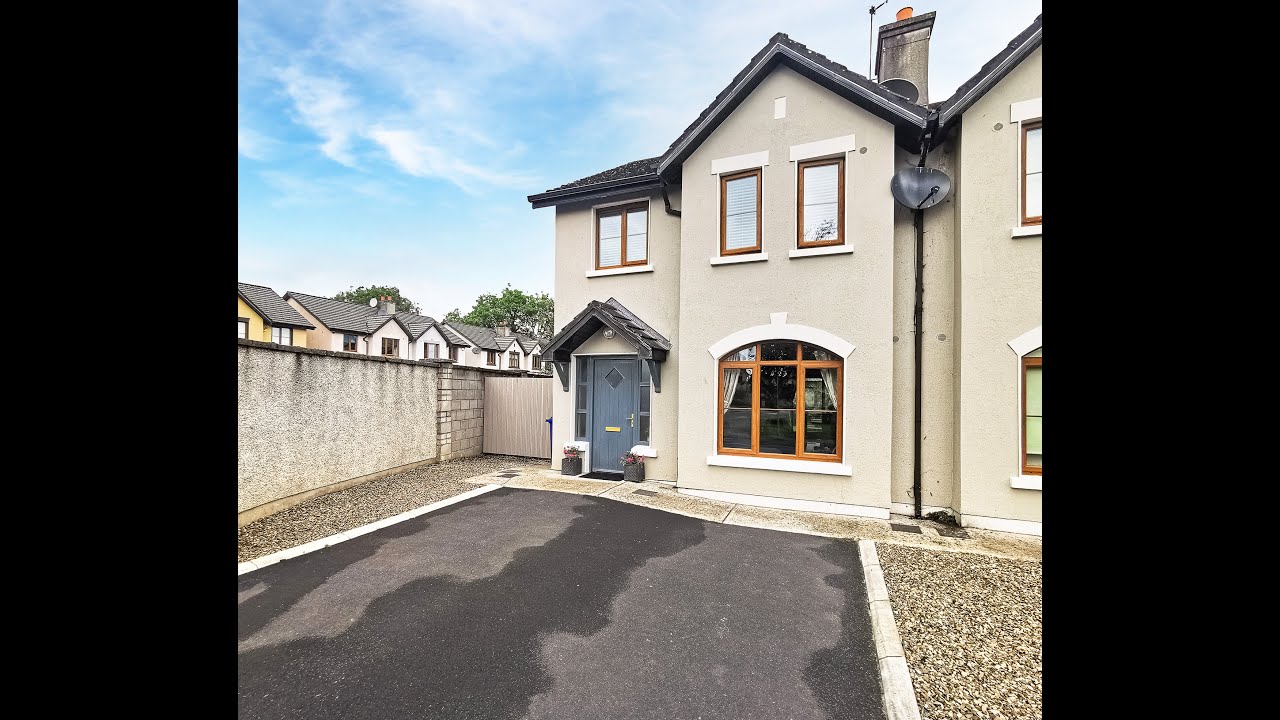 32 Gleann Cora, Newmarket On Fergus