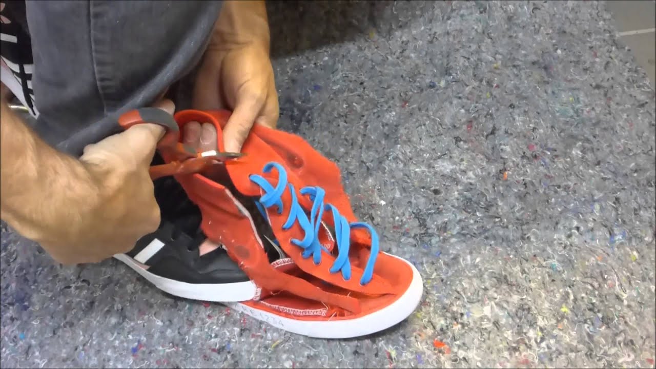 Adidas Extaball vs. Nike Toki from Ginnasio