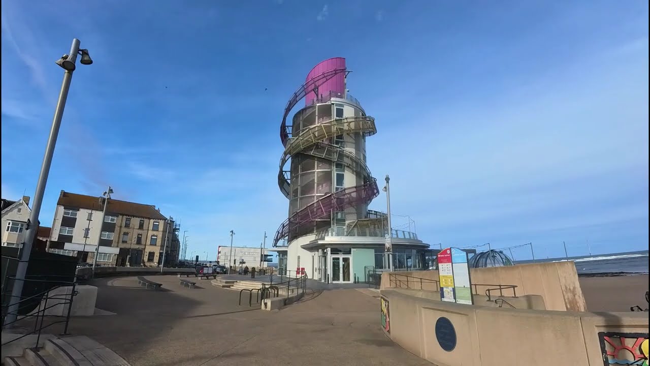 THE REDCAR BEACON 