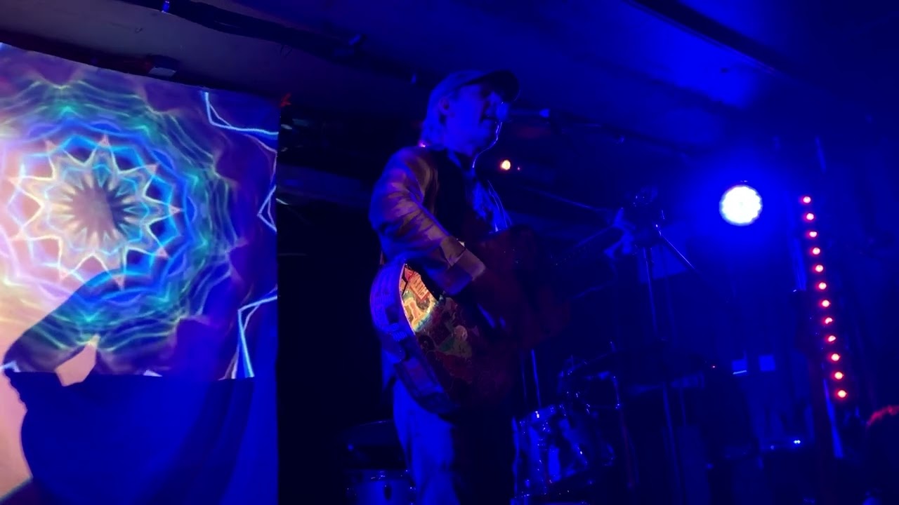 ‘Whistle Past the Graveyard’ by Jeffrey Lewis and the Voltage @ Room 2, Glasgow UK, 11 May 2025