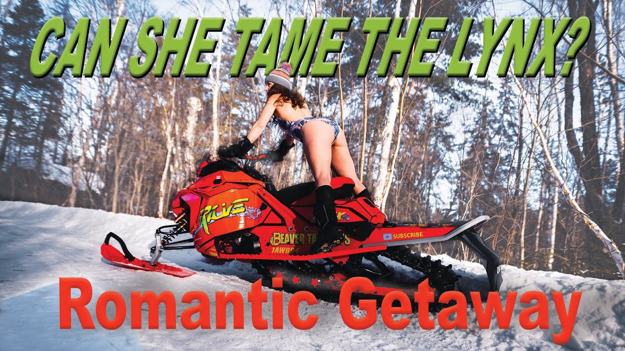 Мы с женой отправляемся в трехдневное путешествие! Мнение женщины о том, какой снегоход ей больше...