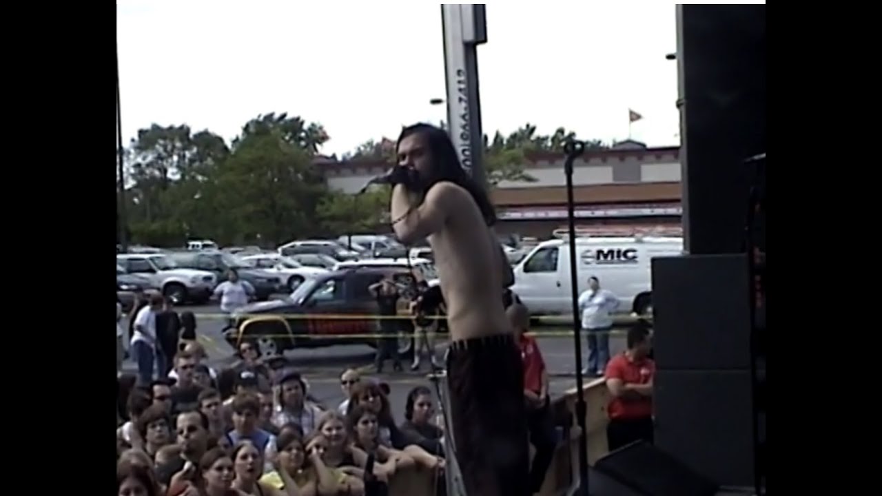 The Used - LIVE 2003 - 6/7/03 - Lombard, IL - Sam Ash Parking Lot Q101 Show - *ONSTAGE ANGLE*