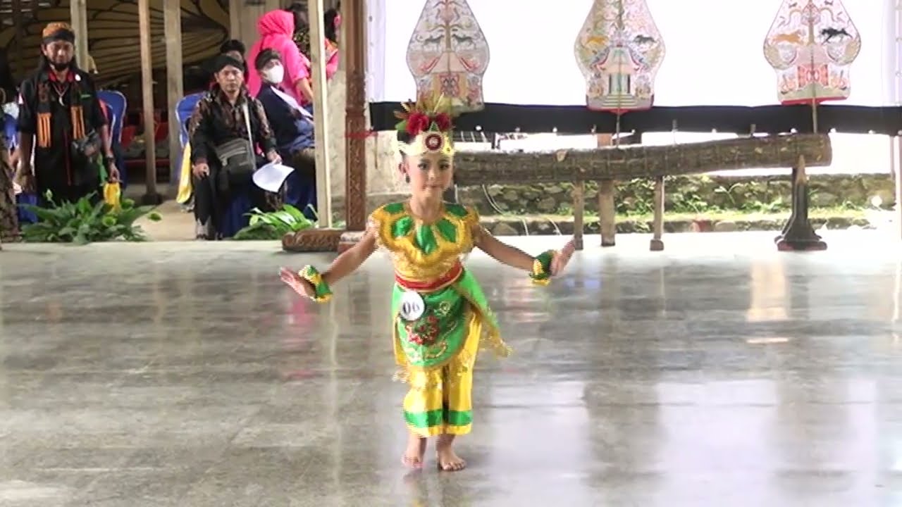 Tari Candik Ayu
