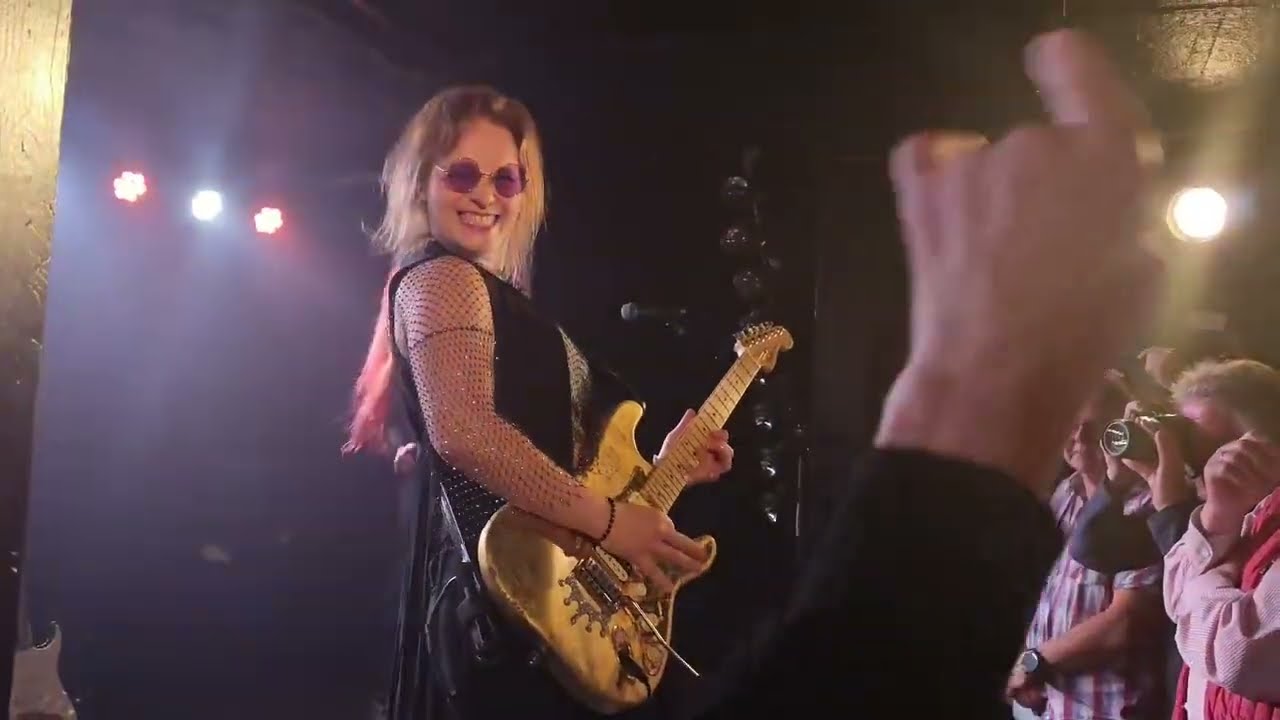 Deep Purple Cover by Strange Kind Of Women - Highway Star - Logo Hamburg 2025