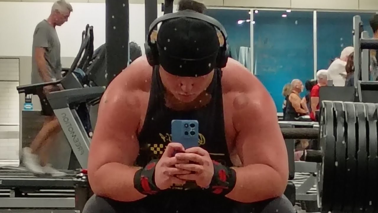 [Shoulder day] as a 17-year-old 