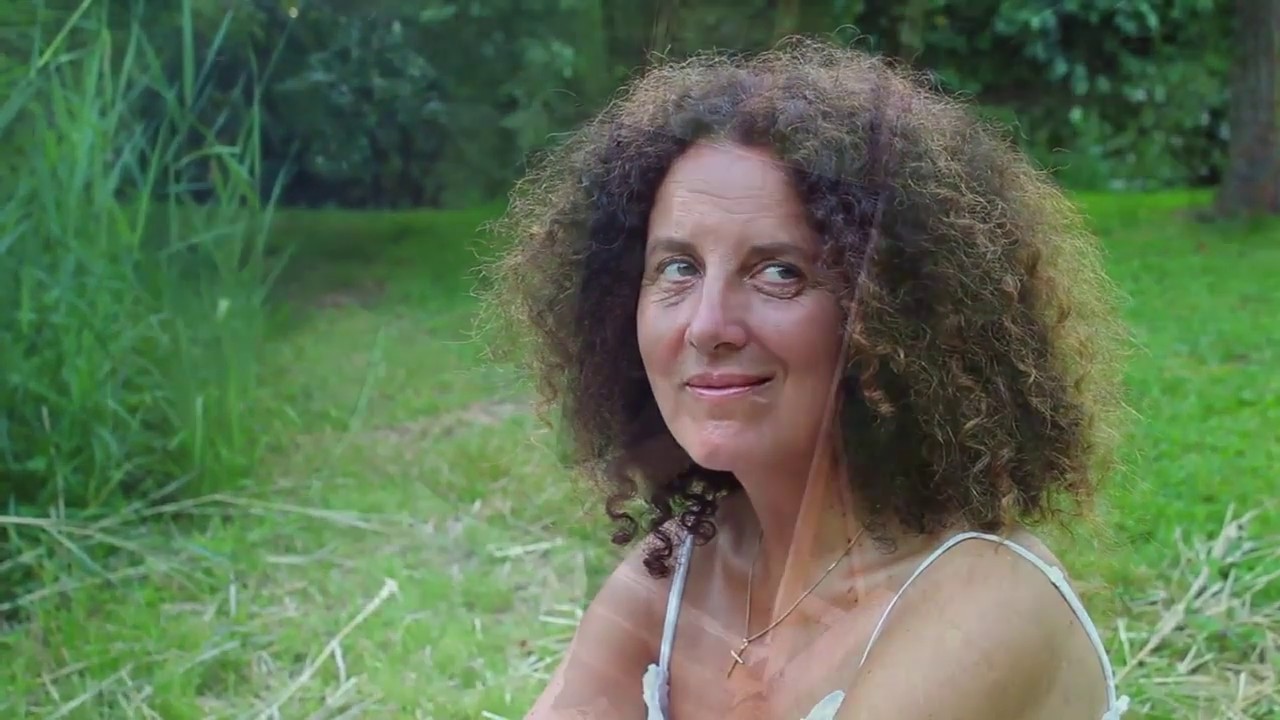 Puur lichter leven, loslaten wat zwaarte geeft   Jolijn Hendriks