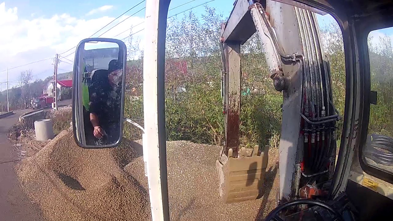 How to operate wheeled excavator! Schaeff hml40 |cab view