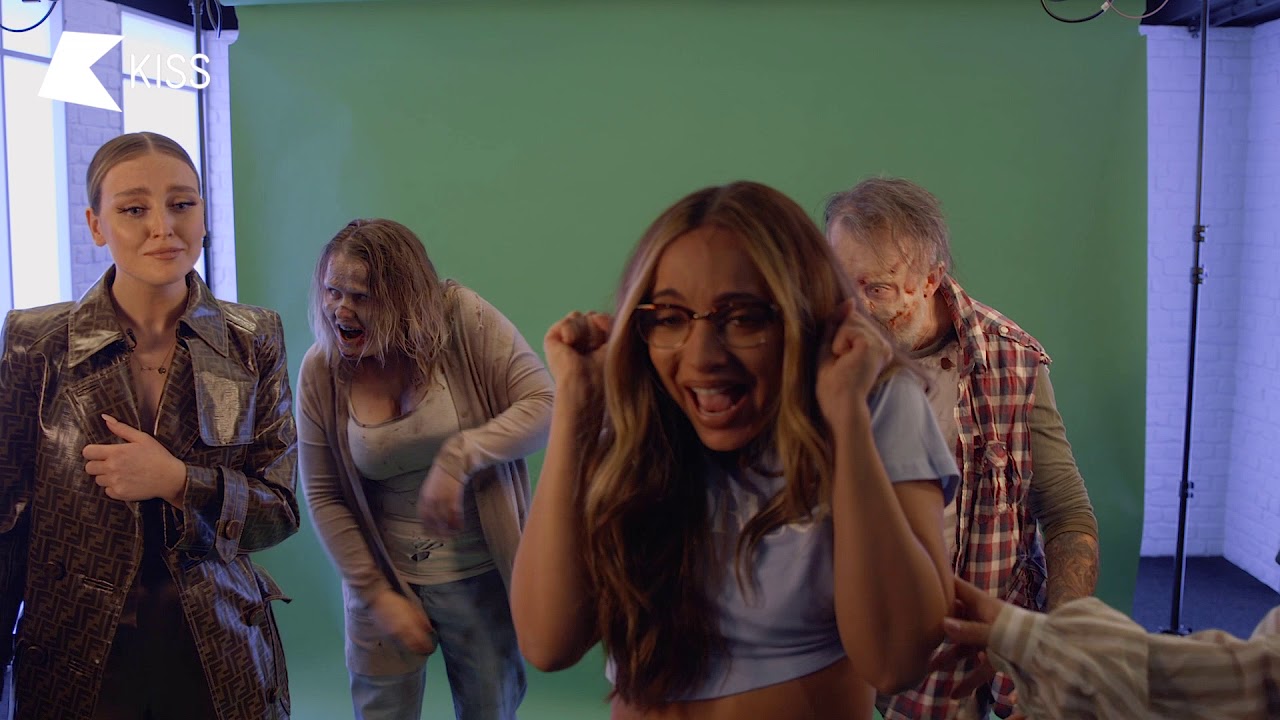 HALLOWEEN PRANK : Little Mix face their fears in ZOMBIE ATTACK! 😱