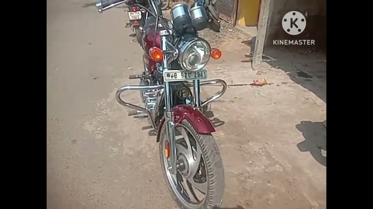 Royal Enfield Thunderbird model!!!!  Chrome finish/Nickel painting...... after  market alloy wheels