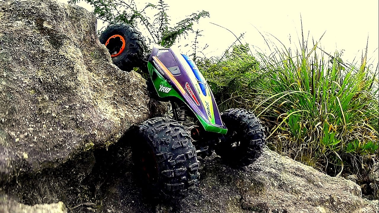 Axial XR10 MOA Crawler and 3s Brushless Axial Wraith