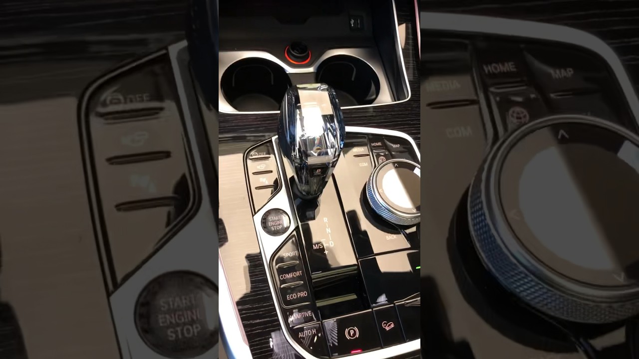 BMW X7 2023 #shorts #bmw #bmwx7 #bmwm #bmw7series #2023bmw #suv #suvcars #newbmw #viral #luxurycar