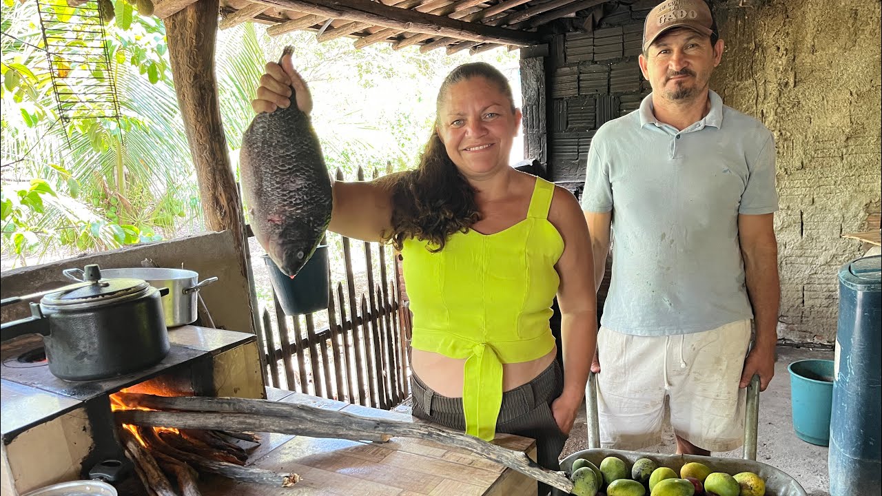 UM ALMOÇO PRA FICAR NA MEMÓRIA: PEIXADA NO COCO COM FAVA TROPEIRA ❤️