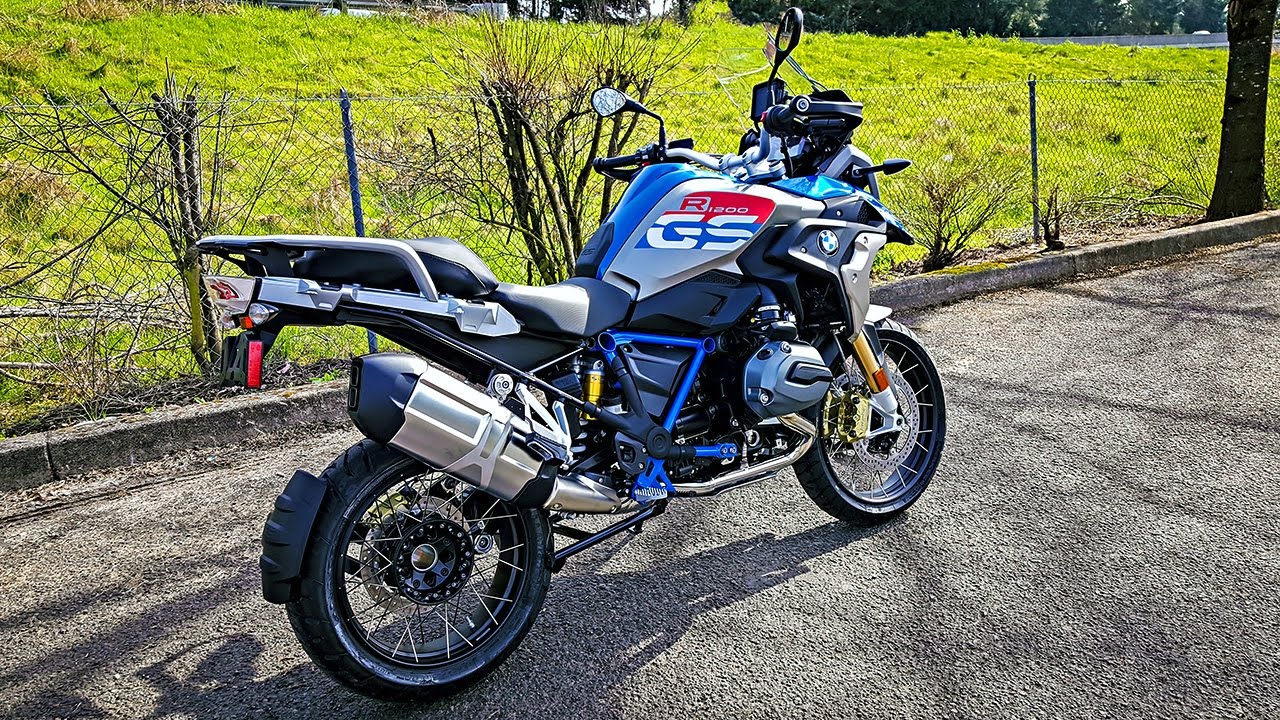Потрясающий новый BMW R1200GS Rallye! — Тест-драйв и прогулка! | BikeReviews