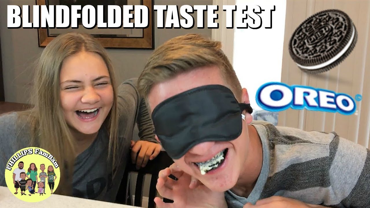 BLINDFOLDED OREO TASTE TEST CHALLENGE | Oreo roulette challenge | Eating Oreo with Toothpaste