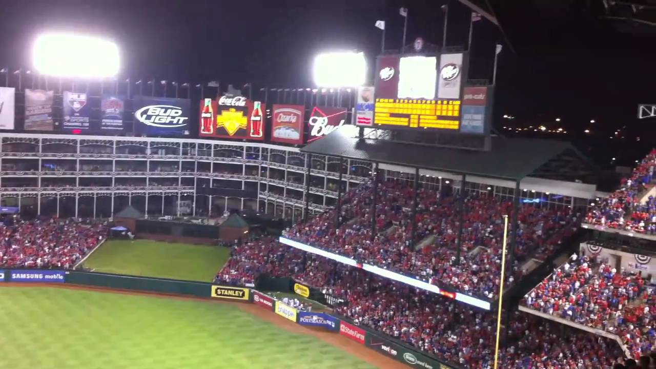 Neftali Feliz takes the mound in ALCS Game 6