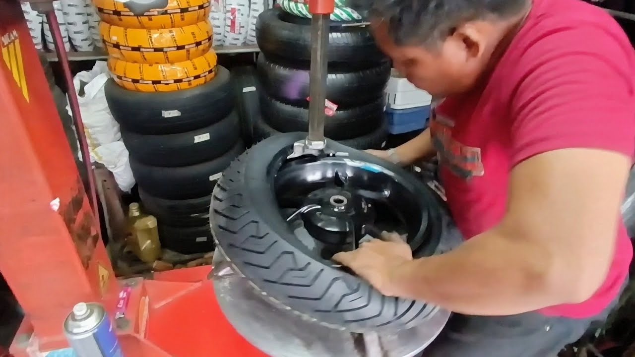 Safeway Tire for Aerox #aerox155 #safewaytire #stacruzlaguna