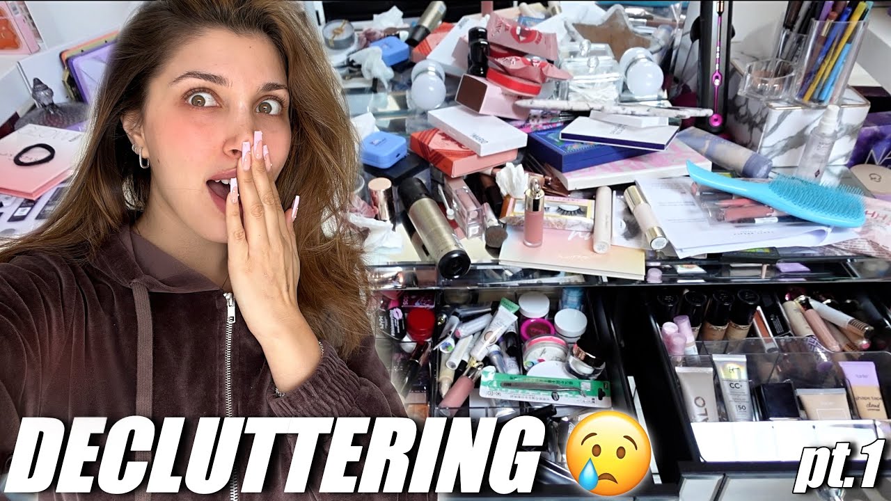 DECLUTTERING 2022 🤢 Sistemiamo la makeup collection | MelissaTani