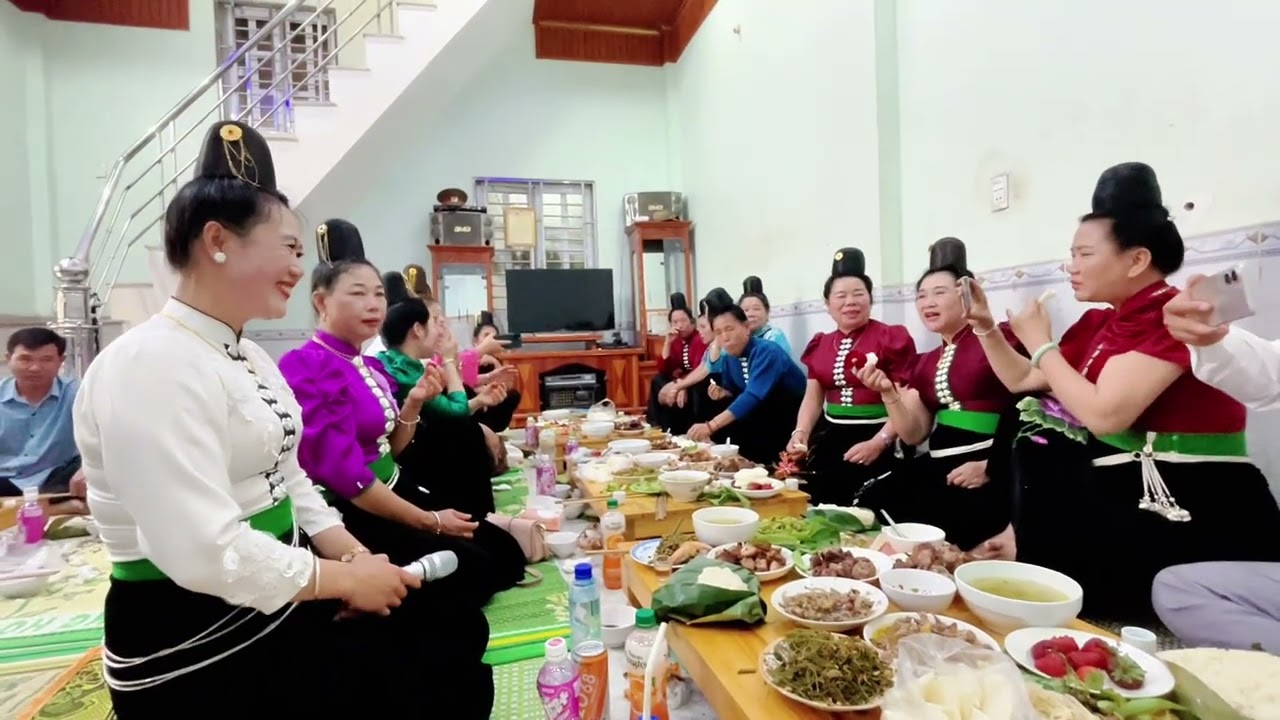 Vợ Chồng Anh Xuân Quý, Mỹ Duyên Hát Chúc Tết Quàng Tiếng Cực Hay Và Hấp Dẫn