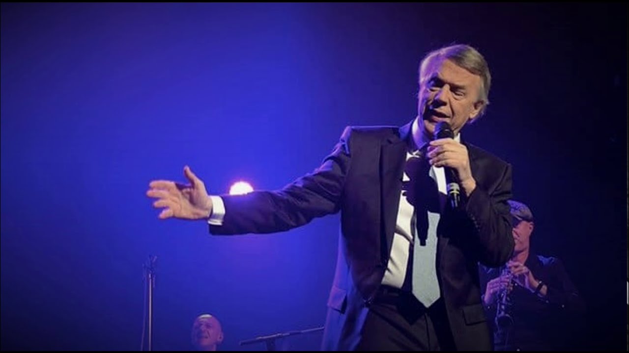 Elle m'ensoleille - Salvatore ADAMO