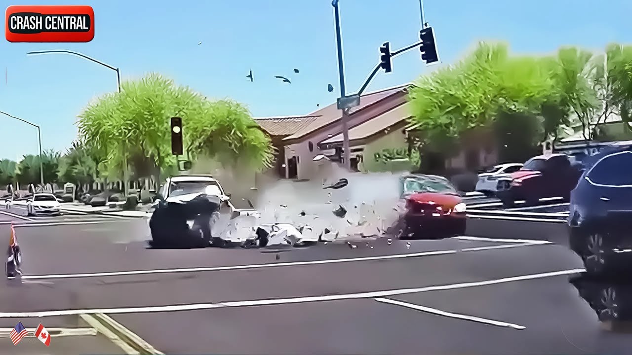 199 Shocking Moments Car Crashes of Idiots In Cars Got Instant Karma That'll Freak You Out