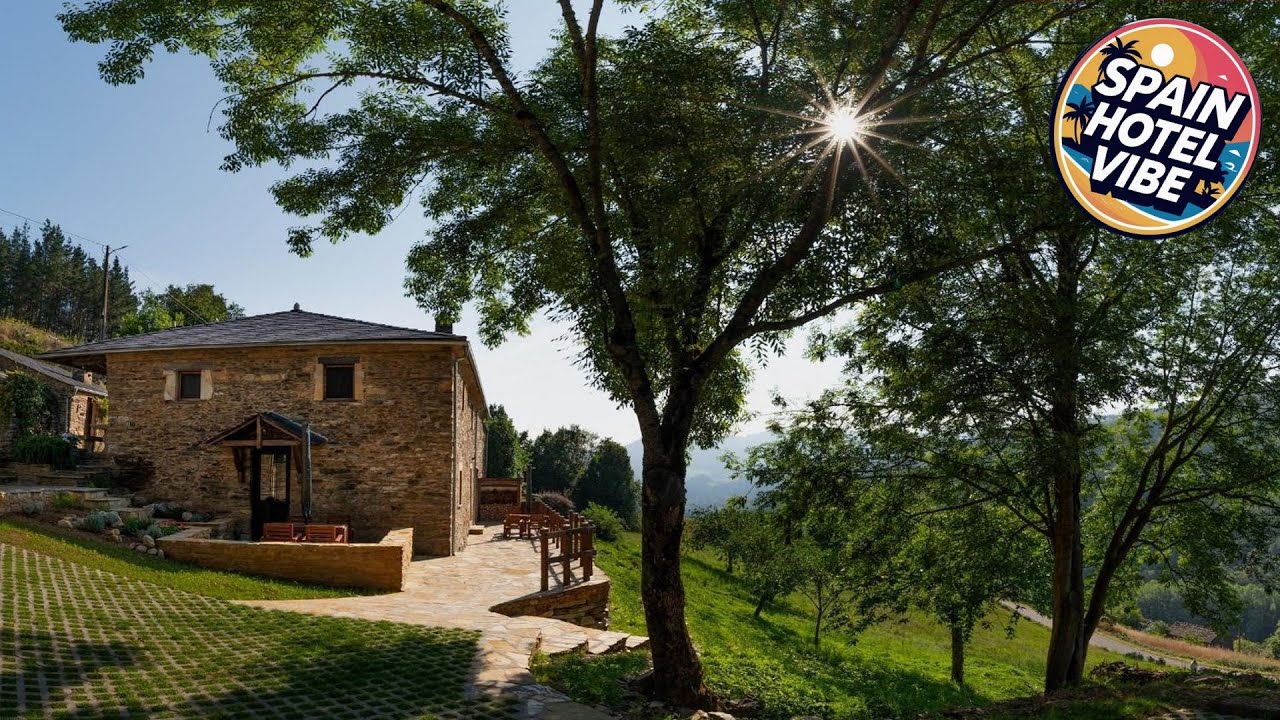 Casa Lineiras | Lugo, Spain | Hotel Review 🛏️