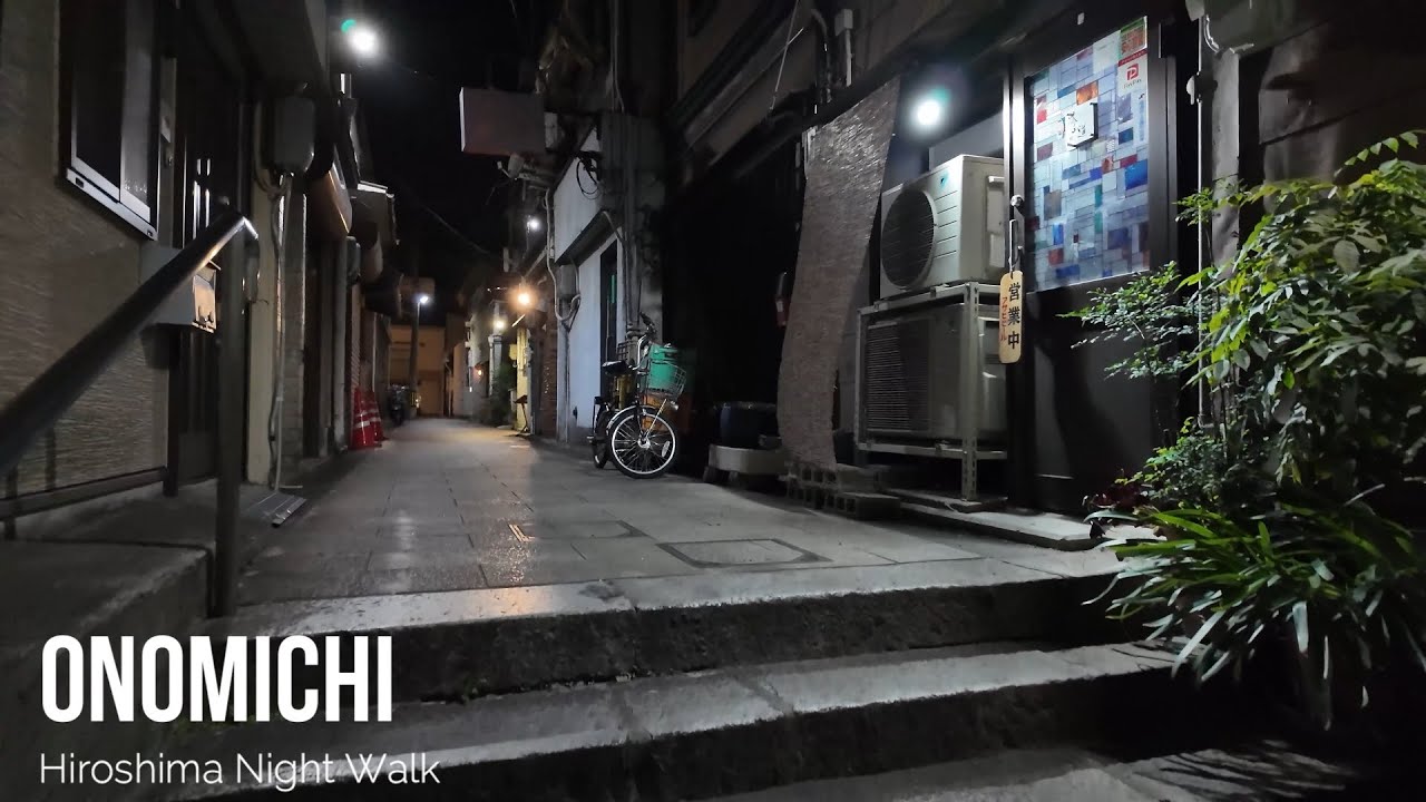Onomichi at night, a small downtown area that is a tourist destination【4K Japan Walk】