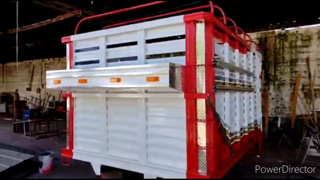 Carrocería Ganadera forrada en tablero para Camioneta Ford