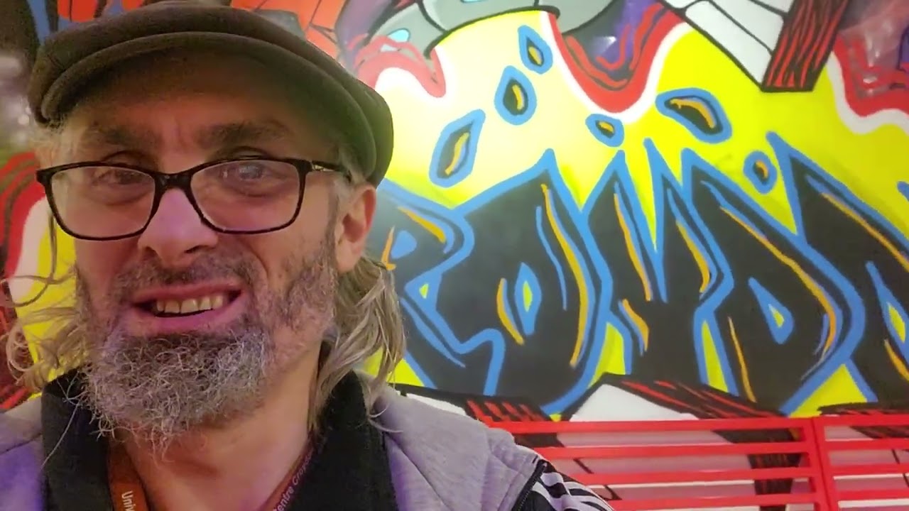DJ checks out Daves Hot Chicken ( Croydon )