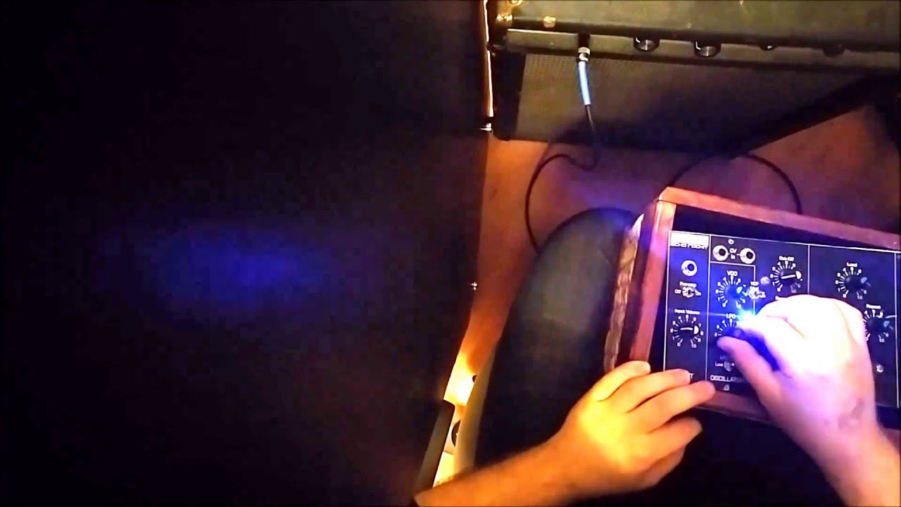 DIY MFOS Echo Rockit Noise Box test