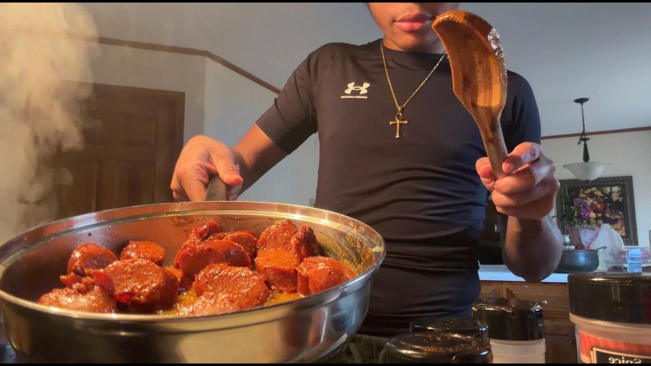 COOK PASTA + LISTEN TO MY PLAYLIST WITH ME