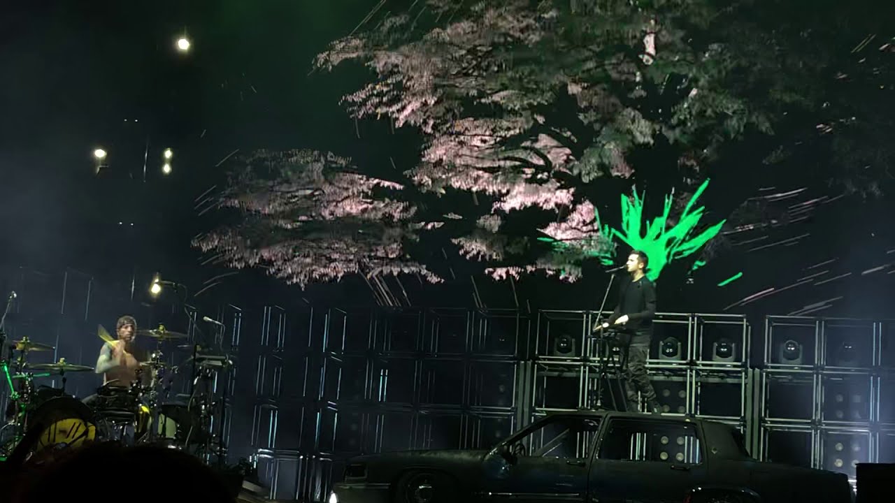 Trees - Twenty One Pilots live @ 3 Arena, Dublin 01/03/2019