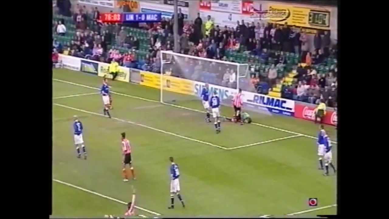 Lincoln City v Macclesfield play off match 2005