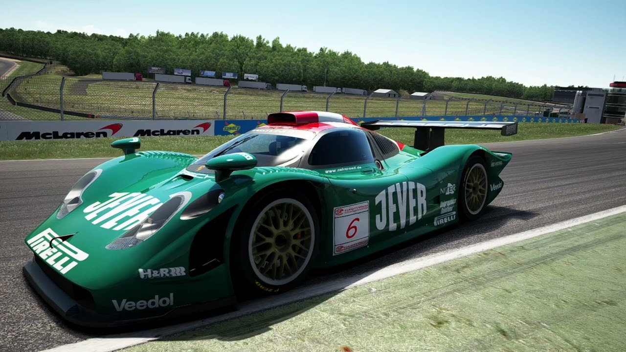 Porsche 911 GT1 98  at Brands Hatch in Assetto Corsa