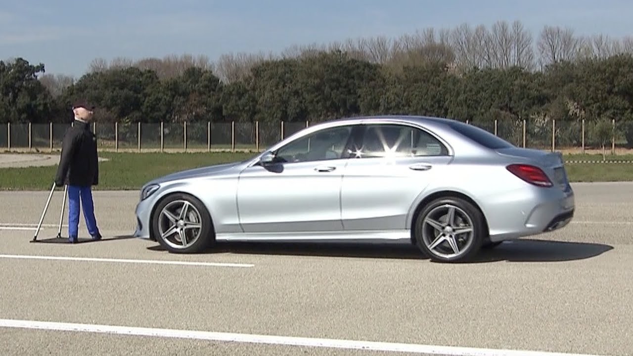 Mercedes C-Class – Intelligent Drive demo