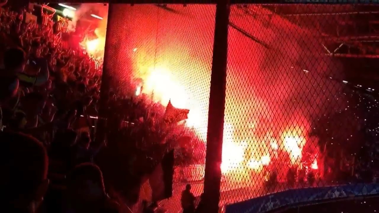Sporting Lissabon - Borussia BVB Dortmund - 1:2 - 18.10.2016 - Pyro