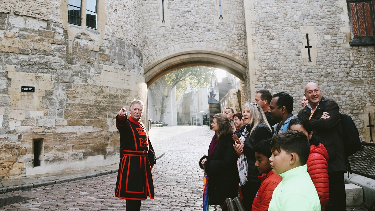 Discover the Tower of London and the Crown Jewels