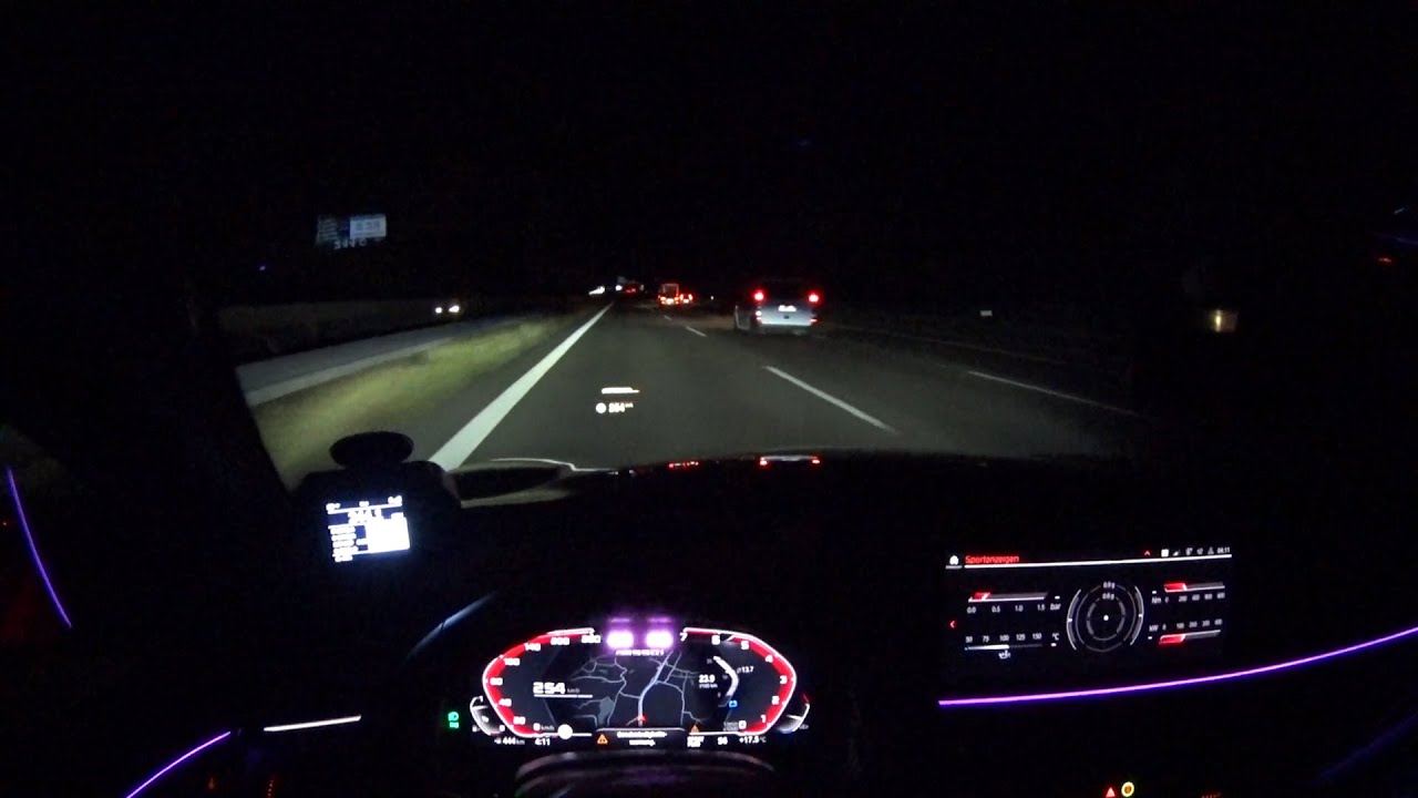 2022 BMW M550i - 0-254km/h | Autobahn | Zeiten messen | POV