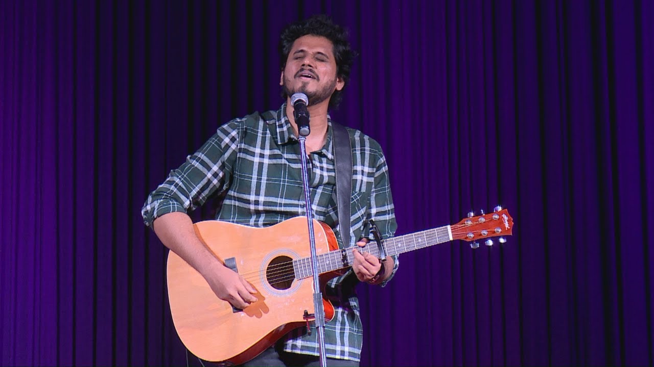Razik Muzawar's Soulful Performance at TEDx AKGEC 2022 | Razik Mujawar | TEDxAKGEC