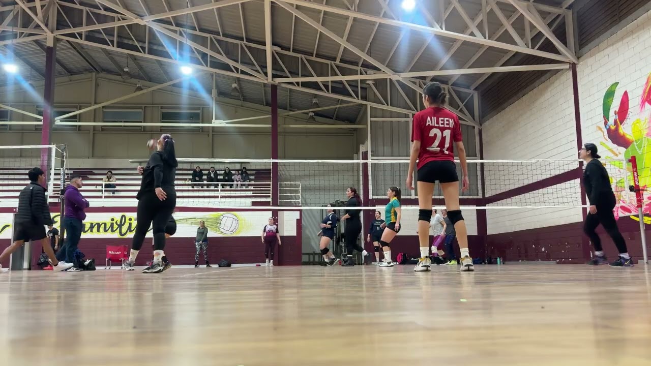 Coachiques Fem vs Sparks 1er set