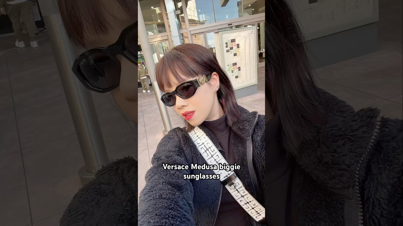 Ningning made me buy it! 😎 #aespa #ningning #versace #sunglasses