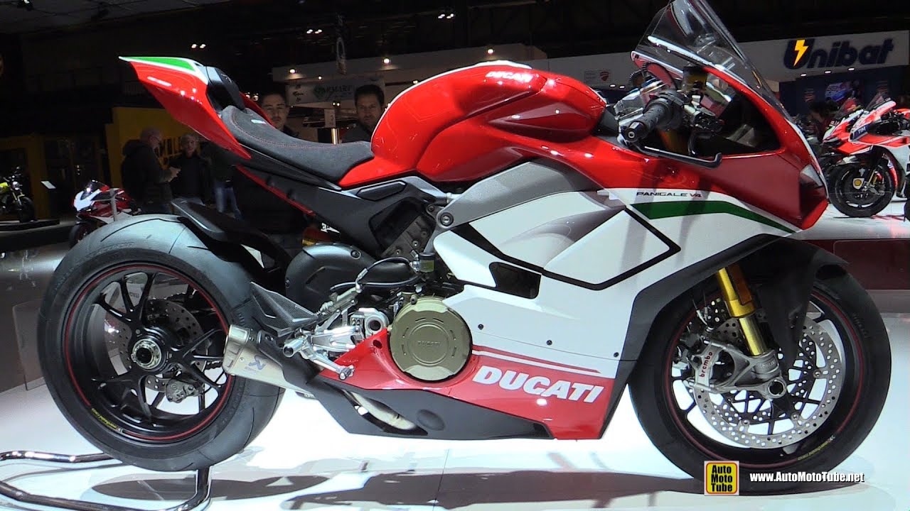 2018 Ducati Panigale V4 Speciale - Walkaround - 2017 EICMA Milan Motorcycle Exhibition