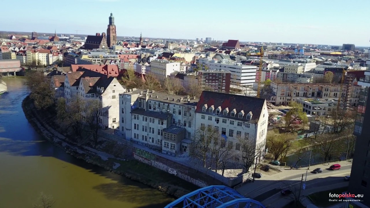 Bulwar Staromiejski oraz Atal Towers z lotu ptaka - marzec 2017