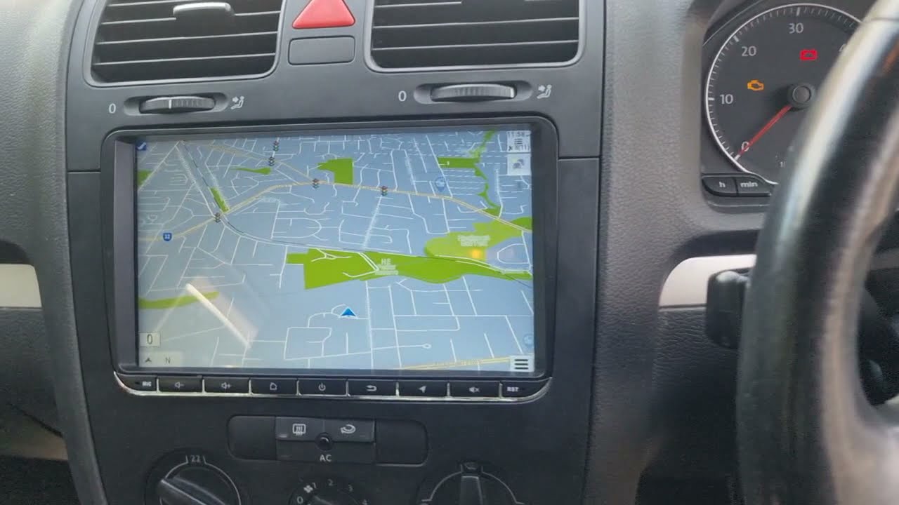 VW Golf Mk5 - Head unit upgrade