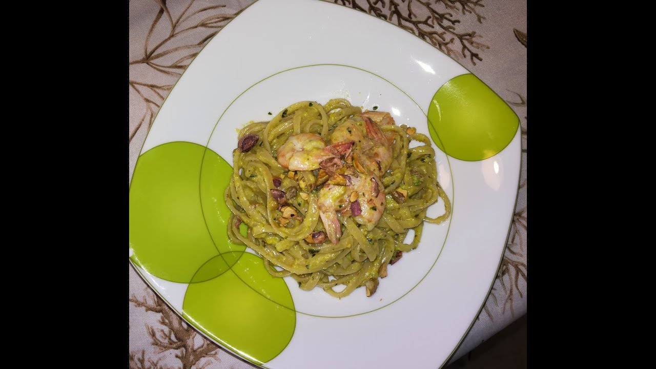 LINGUINE AL PESTO DI PISTACCHI, GAMBERI E LIMONE! SQUISITE!