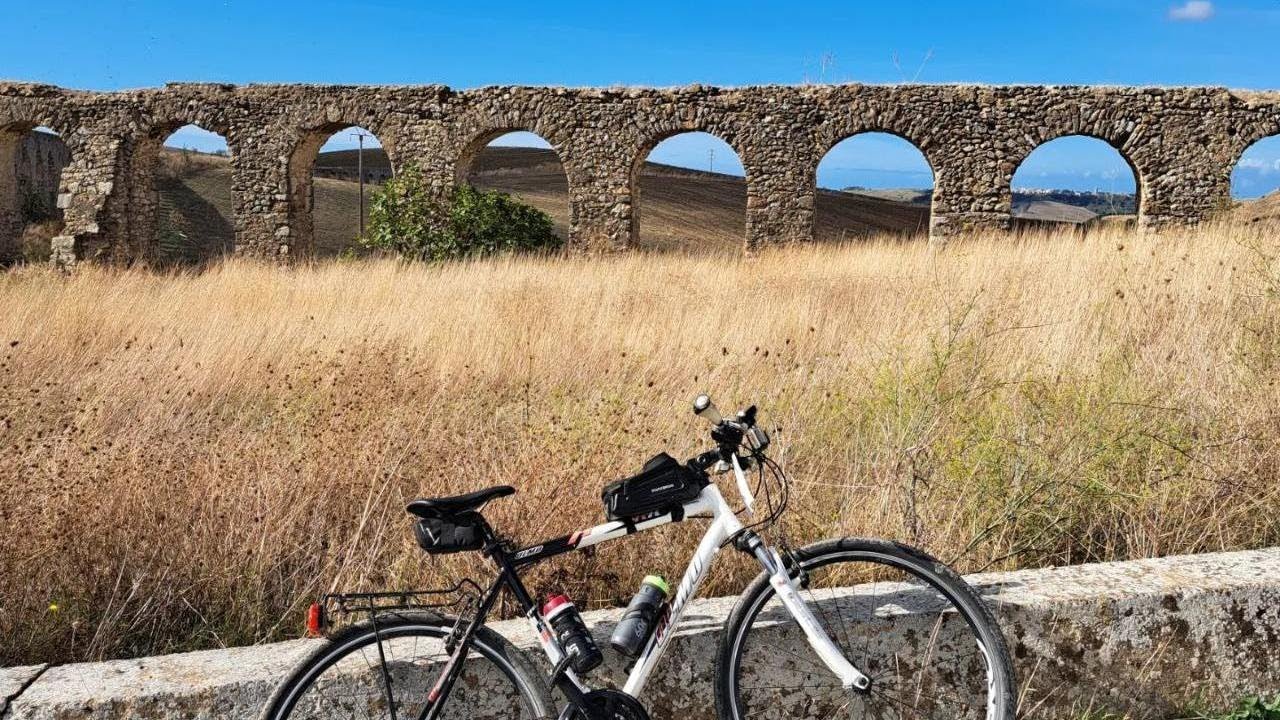 Gravel Bike Italy - Unpaved Roads Tarquinia 2023