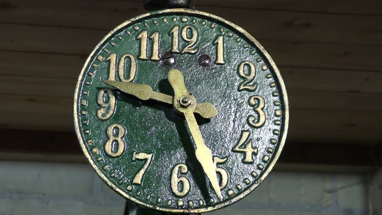 Het uurwerk van de H.H. Lambertus en Brigida in Middelaar.