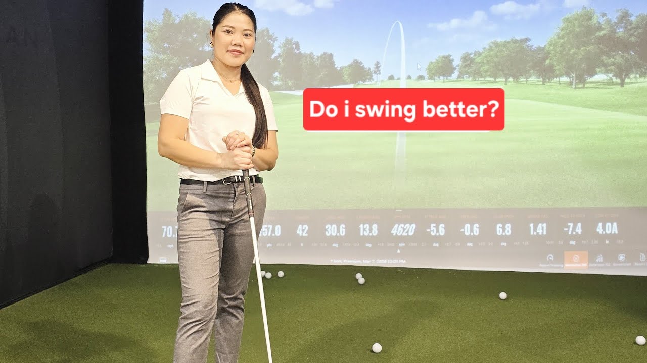 Practice golf swing at Galaxy golf bay