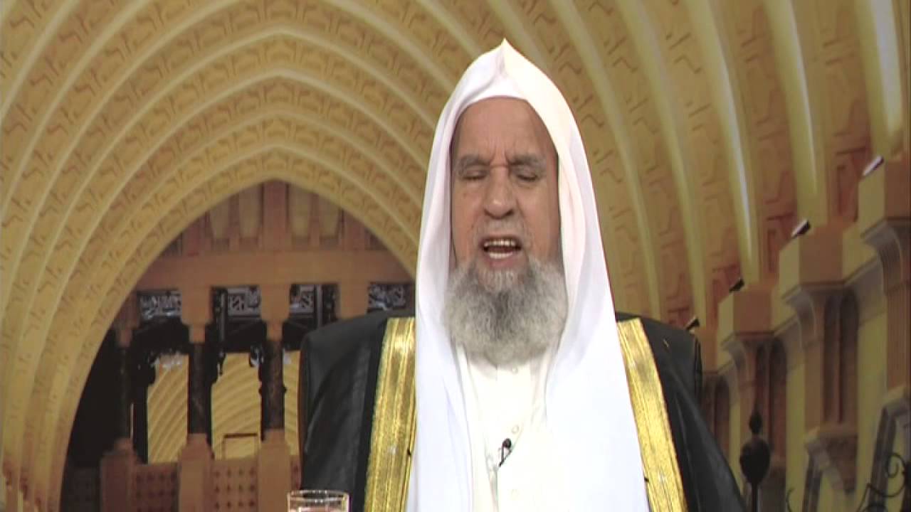 11- تقدم لها رجل ذو أخلاق حسنة ولكنه مدخن فما نصيحتكم لها الشيخ أد.عبدالله الركبان