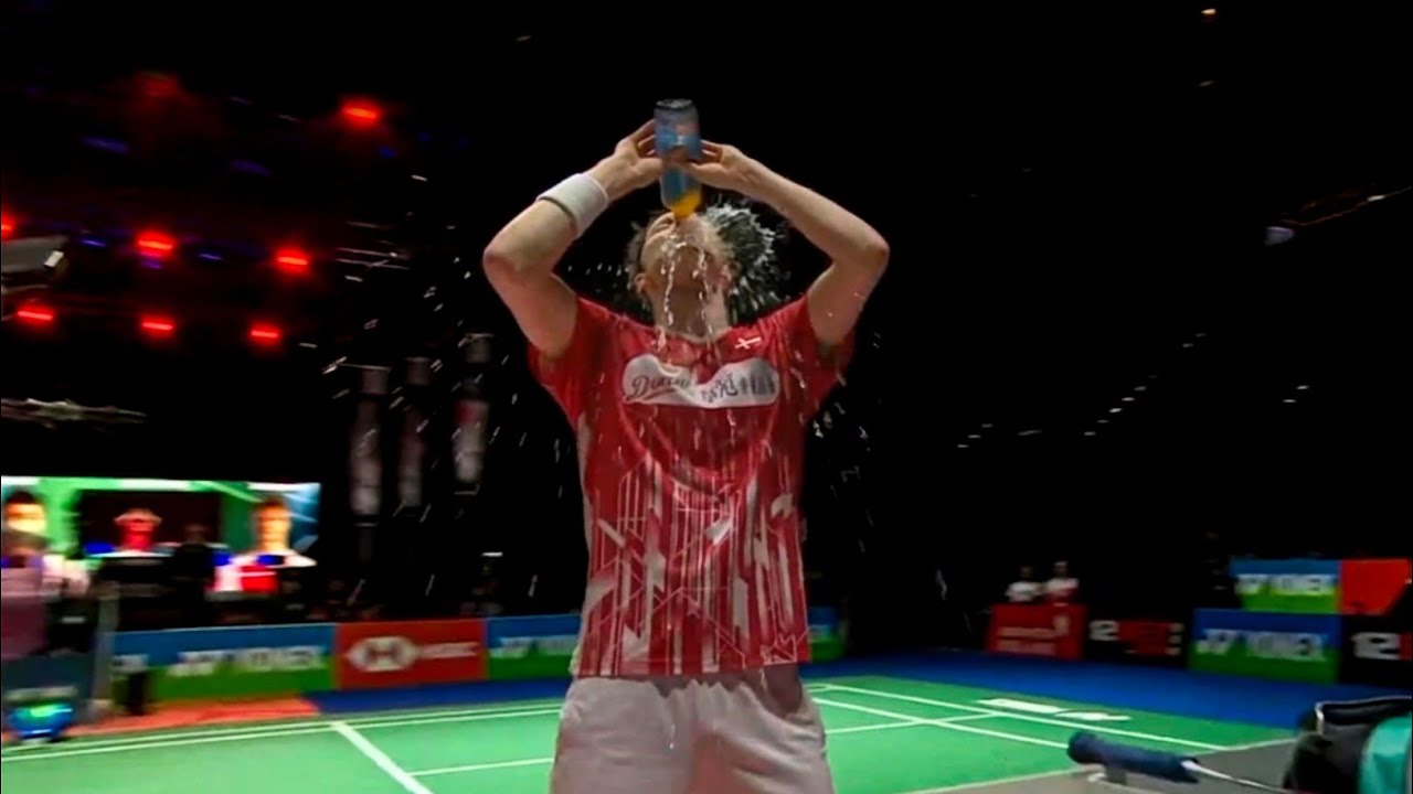 Badminton but it&rsquo;s getting funnier and funnier