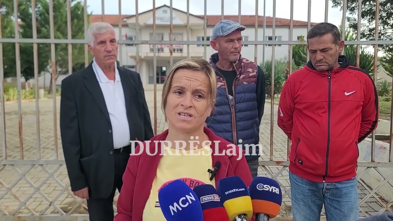 “Do bojkotojmë mësimin nëse s'ka transport” - Vazhdon protesta e prindërve te shkolla në Romanat
